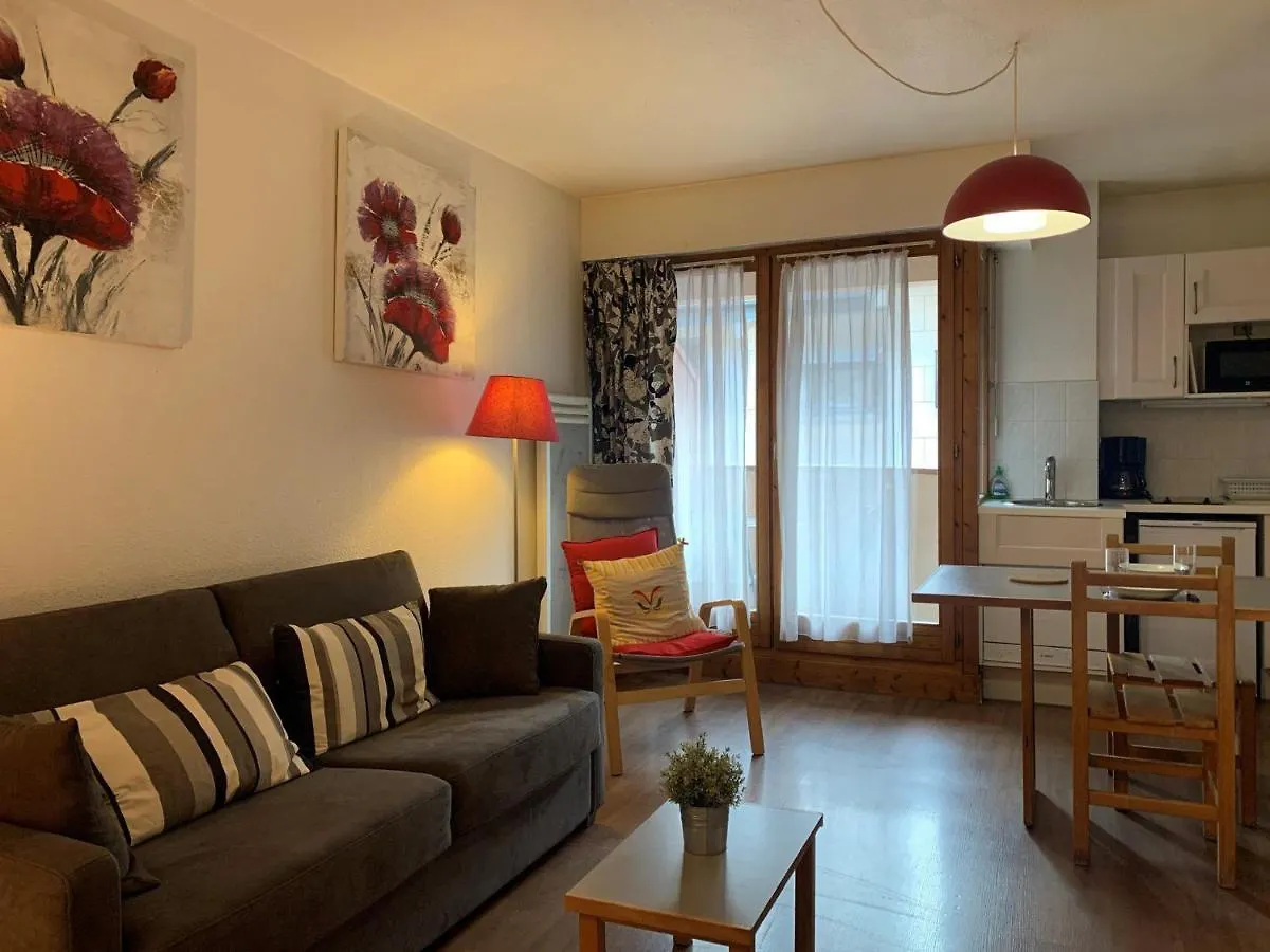 Studio 4 Pers. Centre Brides, Balcon Sud, Wi-Fi, A 200M Telecabine Et Thermes - Fr-1-512-82 Brides-les-Bains